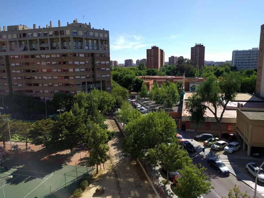 Valencia Las Artes Y Ciencias + Garaje + Netflix Extérieur photo