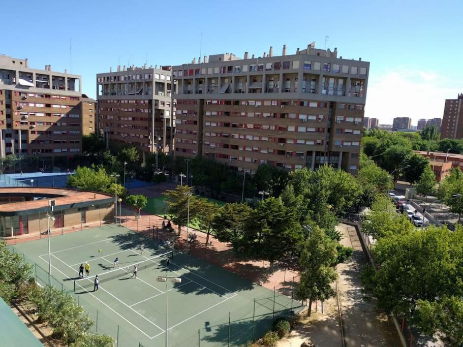 Valencia Las Artes Y Ciencias + Garaje + Netflix Extérieur photo